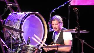Hanson &quot;Scream and be Free&quot; at Epcot Center (09/28/2014)