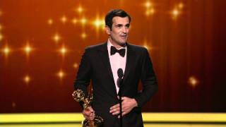 Тай Баррелл получает "Эмми"