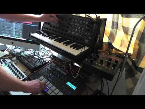 Beatstep pro sequencing original Korg ms20, with Tempest and Rytm for a Techno jam Odyssey