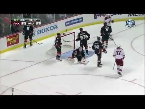 Radim Vrbata's hat trick @ Ducks