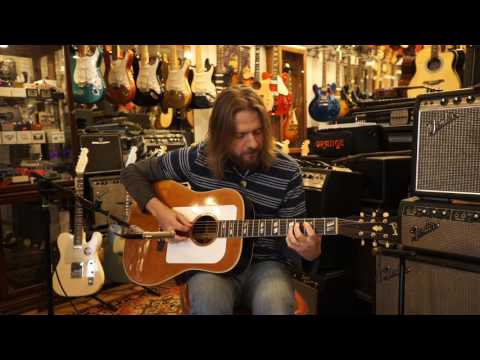 download lagu mp3 mp4 Gibson Fjn, download lagu Gibson Fjn gratis, unduh video klip Gibson Fjn