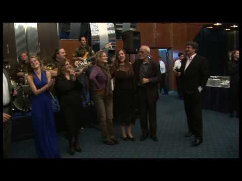 Oj Moravo volim te odavno - Radoš (Radašin), Nedeljko (Radoslav) i Beogradski akustični Orkestar