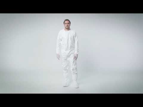 DuPont™ Tyvek® IsoClean® clean-processed and sterile unhooded coverall, model IC 183 B – option DS