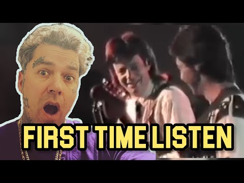 My FIRST TIME REACTION!! To Tommy & Phil Emmanuel - Sultans of Swing (Live 1986)