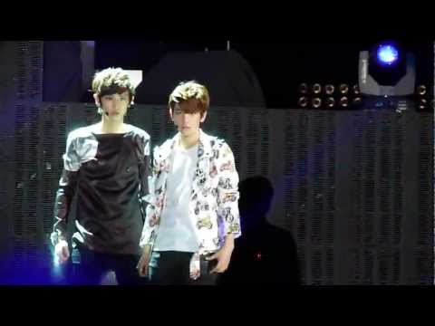 [HD FANCAM] 130115 The 27th Golden Disk Awards Live in Malaysia - EXO (MAMA)