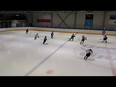 D2 AAA / Jyp Musta - S-Kiekko Musta / Buugi 1 / 27.10.2019 klo 11:45