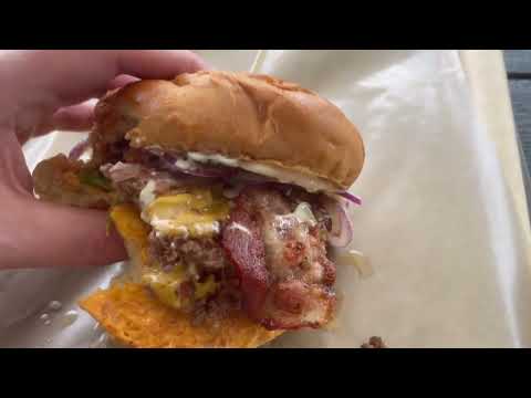 THE BEST BURGER I'VE EVER EATEN - MR. BUŁSON - SOSNOWIEC