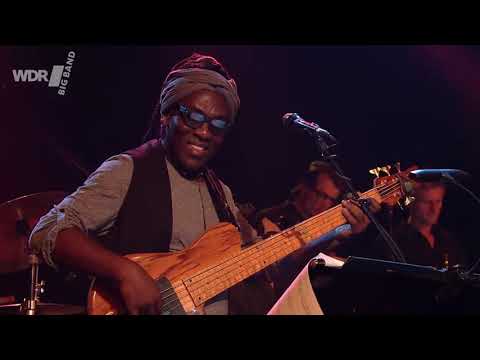 WDR BIG BAND feat. Richard Bona: Indiscretions