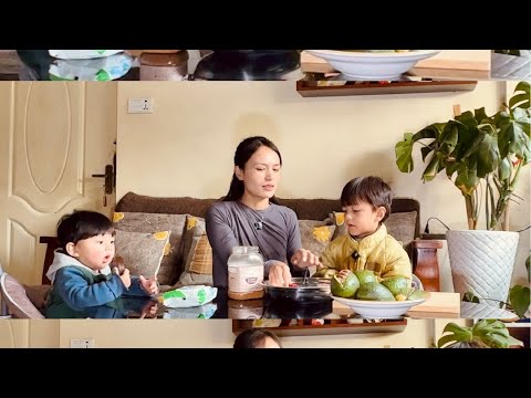 Messy Baking Fun with Kids 🥑