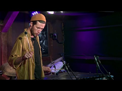 Simon Moullier Quartet - Mr. Hutcherson