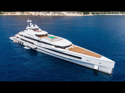 LANA | 107m Benetti FB277 Yacht in the South of France