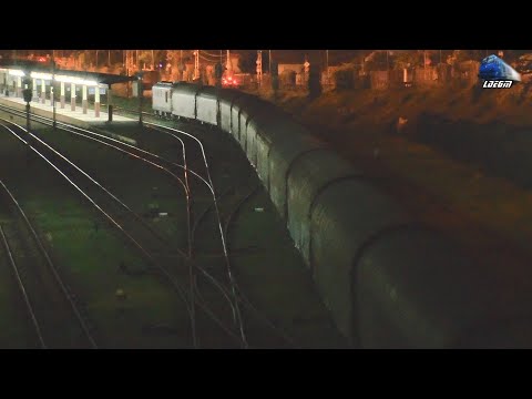 Tren CFR MARFĂ cu Ciment pe Seară în Tranzit prin Gara Oradea - 19 Iunie 2024