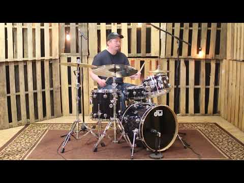 DW Collector's Ebony Stain Lacquer Over Pure Maple Drum Set - 20, 12, 14, 5.5