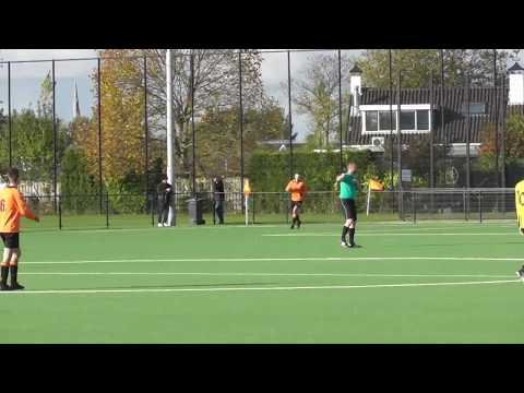 27 okt 2018 VV De Meern 10 - DVS '33 com 2-2 Doelpunt Karel, assist Eskil (1-2)
