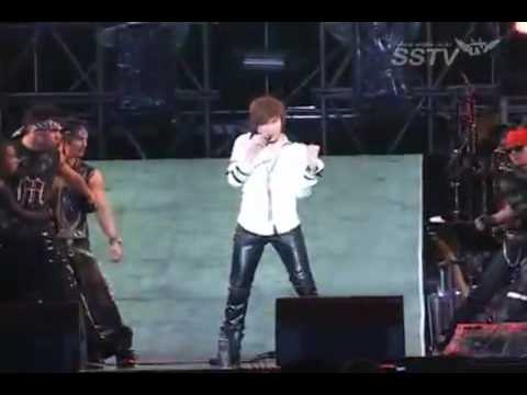 YunHo's -- Beat  It