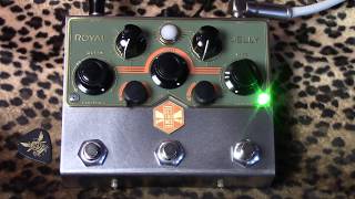 Video thumbnail for Beetronics ROYAL JELLY Overdrive Fuzz Blender pedal of love (demo) by gearmanndude