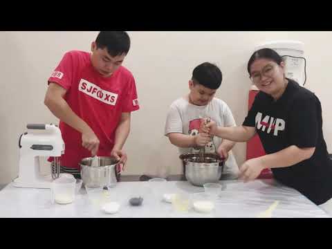 Aiden & Kingsley -Lawrence和阿姨来到我家学弄蛋粒🎂.HAPPY