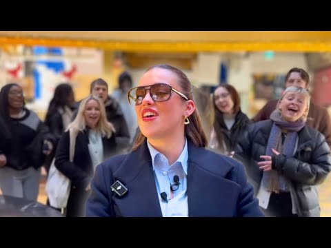 CHOIR Turns STREET Busk Into CONCERT – Falling Alicia Keys MTU choir & Allie Sherlock Cover