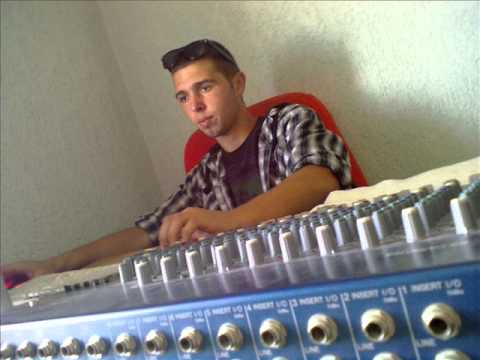 GAC ft Red Star   Pom Pelqen