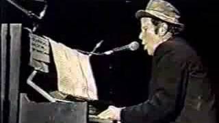 Tom Waits - Tango Till They&#39;re Sore live