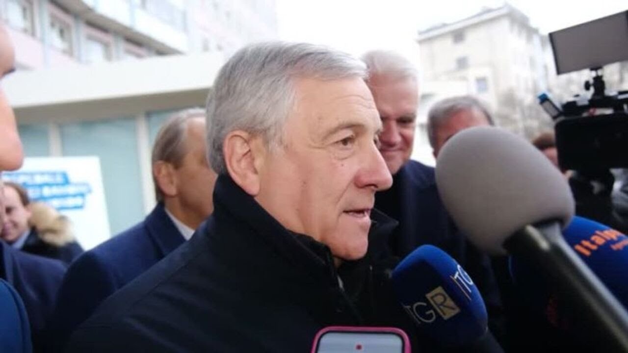 Tajani su Askatasuna: "Violenti figli di papa' contro figli del popolo"