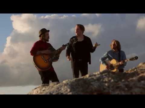 download lagu mp3 mp4 Min Trio, download lagu Min Trio gratis, unduh video klip Min Trio