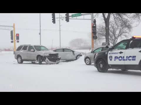 Moorhead, MN - Blizzard Driving, Huge Drifts on Highway 10, Car Accident Scene - Feb. 7th, 2019