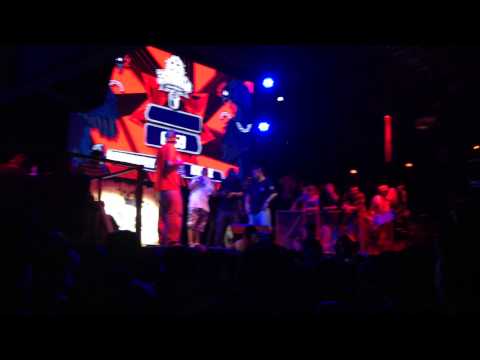 Kaiser vs Radamanthys - Final - Batalla de los gallos Redbull Chile 2014