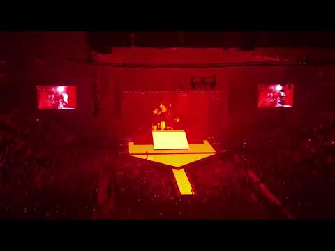 Billie Eilish- Happier Than Ever Tour 2022: My Strange Addiction