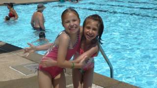 preview picture of video 'Esther Miriam, Marcia and Sam Swimming at Streeter Pool in Morristown, New Jersey, July 19, 2014'