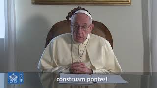 Papa aos jovens: construam pontes, não muros