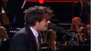 Jamie Cullum and the Heritage Orchestra - Just One of Those Things