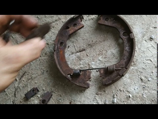 Замена Задних Тормозных Колодок SsangYong Actyon New