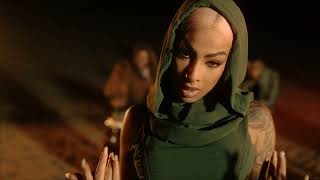 Video zu 'Chapa' ansehen Video zu 'Chapa' ansehen