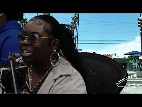 A TRIP TO THE CORNER STORE: WRAY 020