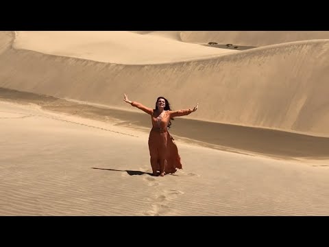 Grande Eu Sou (Great I Am) - Suelen de Jesus (Official Music Video)