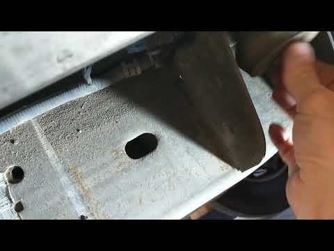 Installation of 3 Piece Nerf Bars (DNA) on 2003 Silverado Crew Cab