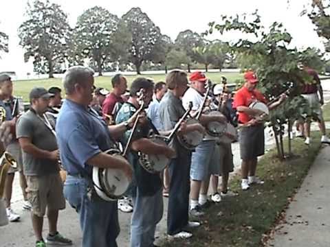 Quaker City Serenade - When You're Smilin' 9.26.10.mpg