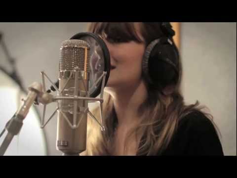 Joss Stone - Fell in Love With a Boy Live in Studio Cover (Miss Christine)