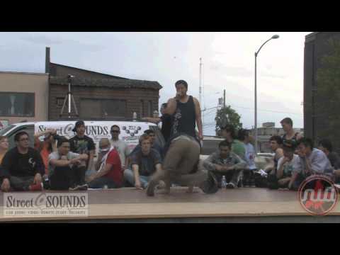 Joe Bugz vs Kimchee - Midnight Sun BreakFest 2011 - 1v1 Semi-Finals
