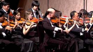 Joaquin Rodrigo - Fantasia para un gentilhombre, 2nd movement - Leo Phillips, Conductor