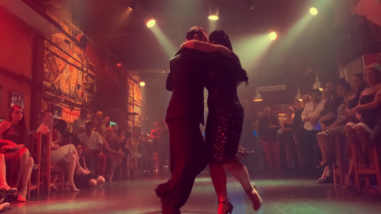 Jimena Hoeffner y Lautaro Peyrelongue - Rodolfo Biagi-El Recodo @ Milonga A La Parrilla