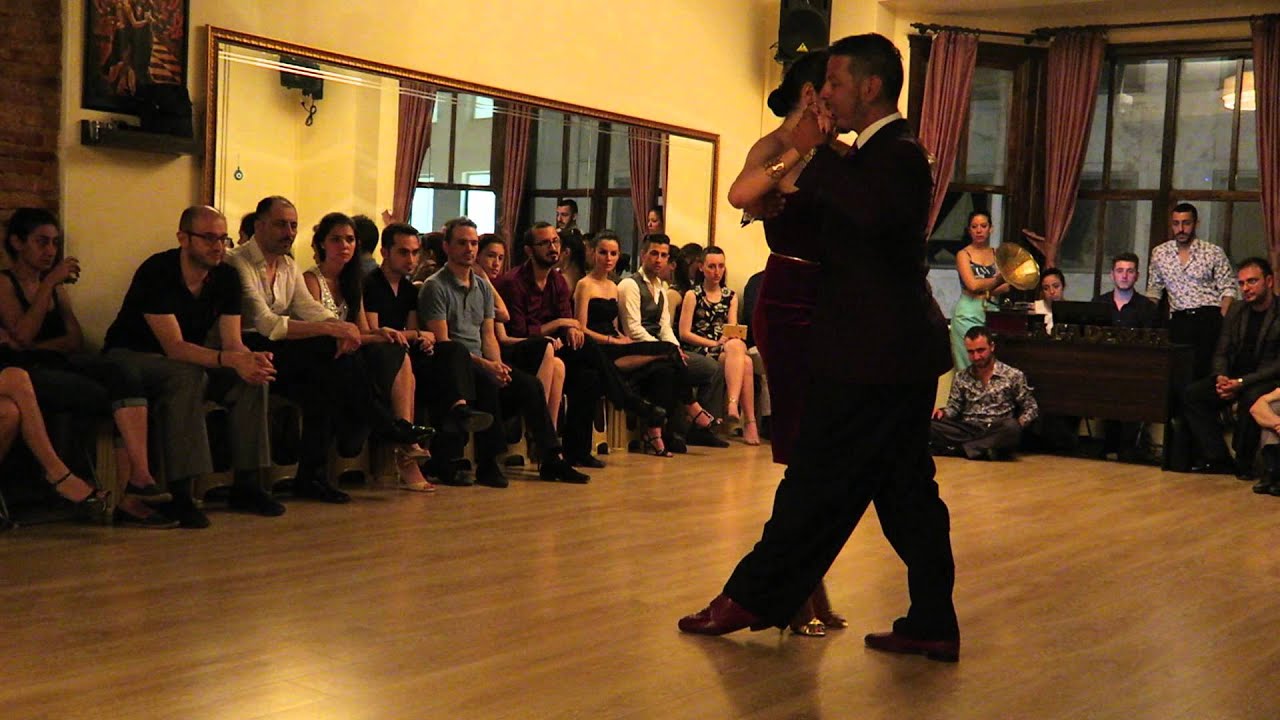 2015 Jun Nany Peralta y Buket 3/3 show