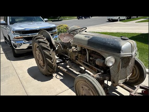 Bringing grandpa's Ford series 2N tractor home