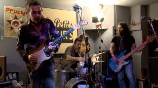 Eric Sauviat - Hard Way de Johnny Winter - concert Blues - Rock ,  Aux Petits Joueurs