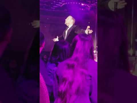 Matt Goss at Mirage Singing Hotel California