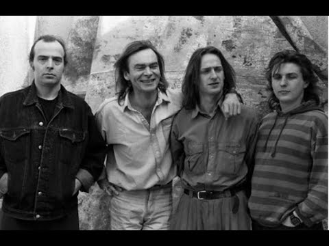 Voo Voo - Riders On The Storm