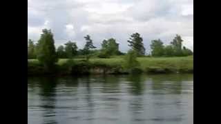 preview picture of video 'Прогулка на катере базы отдыха Лукоморье на озере Большое (Парное) www.lucomor.ru'
