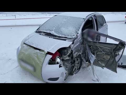 В Якутске в ДТП погиб пассажир малолитражки