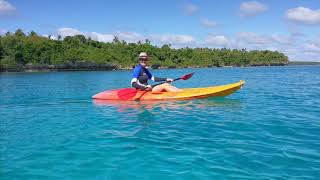 preview picture of video 'Kayaking in Paradise: Sandy Beach Resort, Foa, Ha'apai, Tonga'